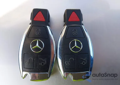 2014 Mercedes-Benz Gl 550 4Matic z USA, uszkodzony, nr VIN 4JGDF7DEXEA316310